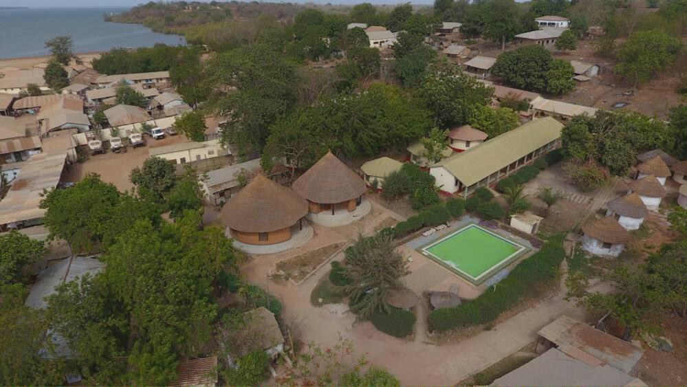 Tendaba Camp Hotel Exterior photo