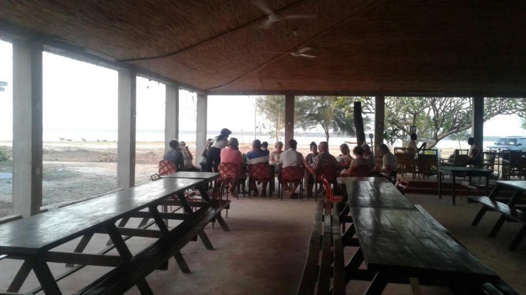 Tendaba Camp Hotel Exterior photo